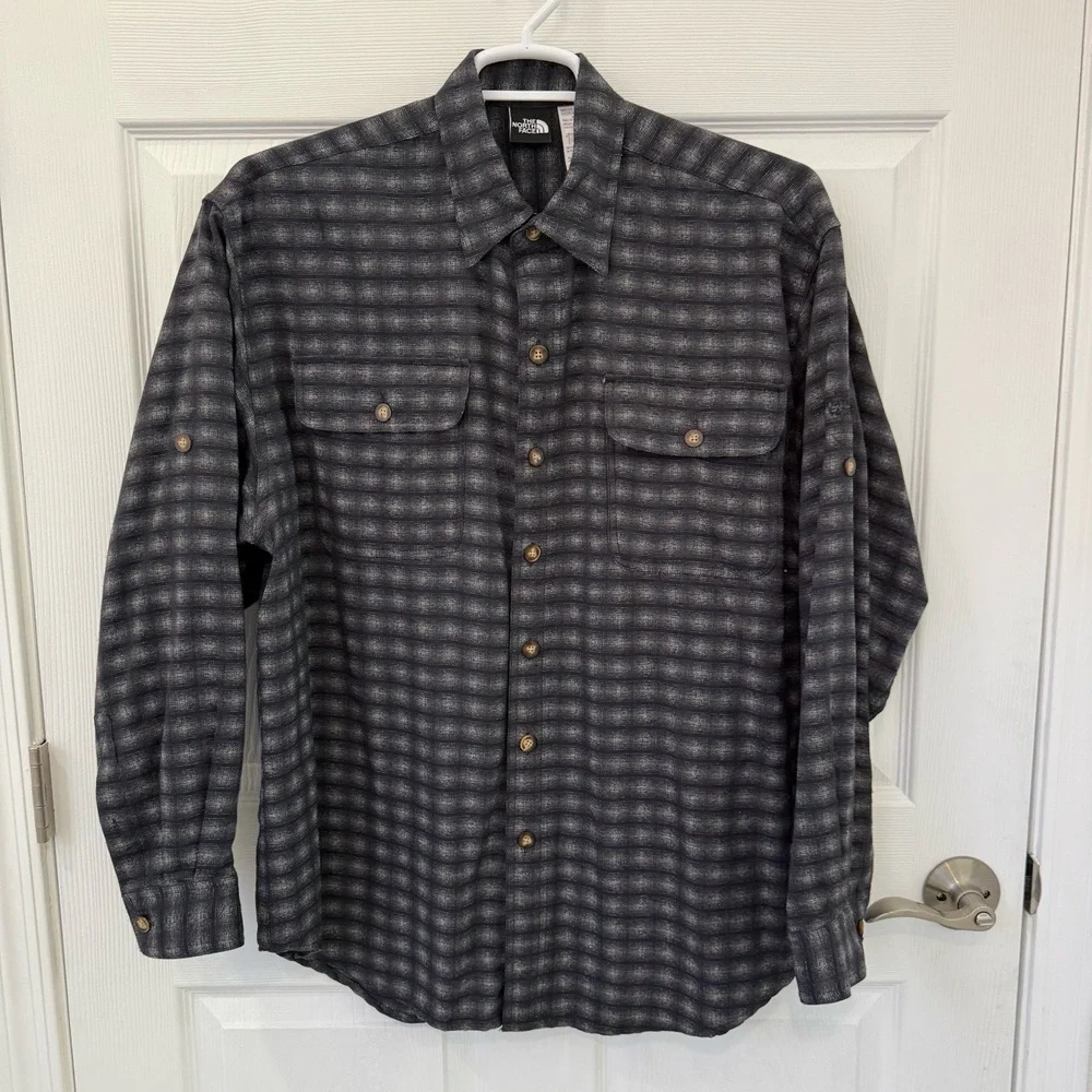 The North Face Shirt Mens Large Plaid Casual Button Up Chest Pockets‎